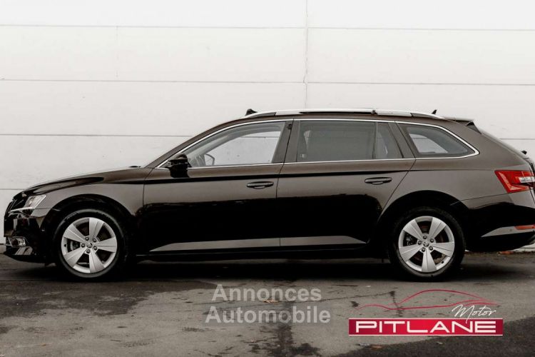 Skoda Superb 1.6 TDi Edit. Style DSG7 T.O. PANO BI-XENON ! - <small></small> 21.490 € <small>TTC</small> - #2