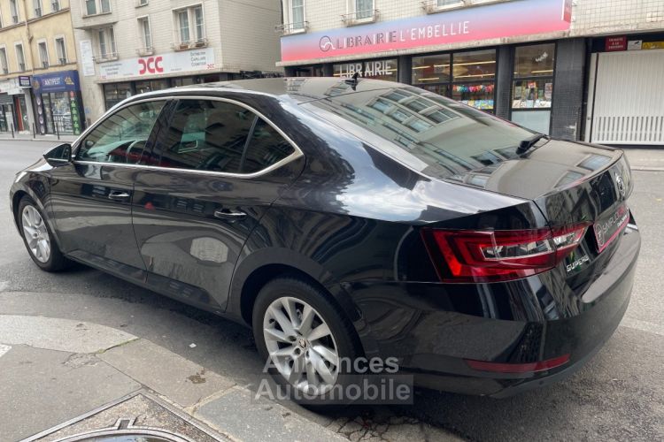 Skoda Superb 2.0 TDI 150 SCR DSG7 - <small></small> 15.990 € <small>TTC</small> - #19