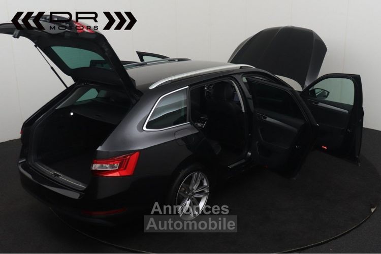 Skoda Superb COMBI 1.6CRTDI DSG7 AMBITION - NAVI MIRROR LINK LEDER LED ADAPTIVE CRUISE - <small></small> 21.995 € <small>TTC</small> - #11