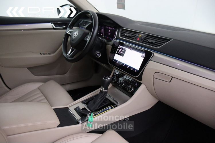 Skoda Superb COMBI 1.6CRTDI DSG7 LEDER - NAVI APPLE CARPLAY/ANDROID LED - <small></small> 18.995 € <small>TTC</small> - #15