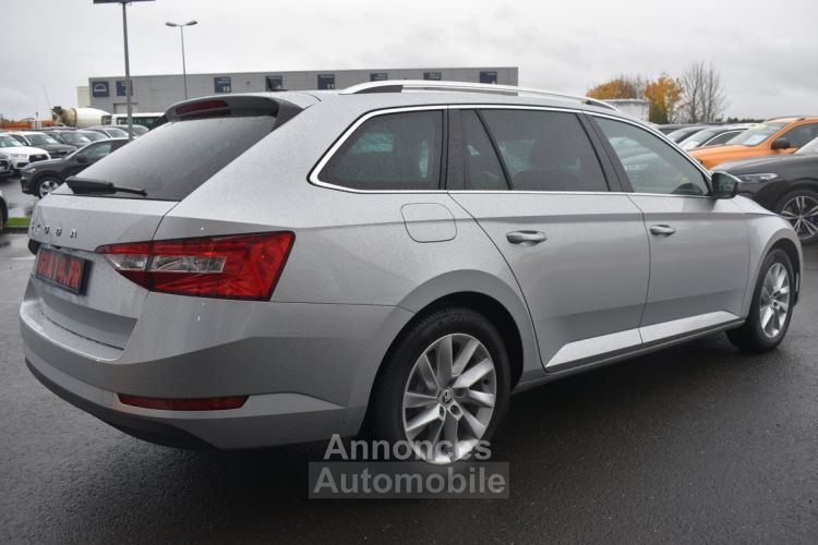 Skoda Superb COMBI 2.0 TDI 150CH SCR BUSINESS DSG7 - <small></small> 31.990 € <small>TTC</small> - #2