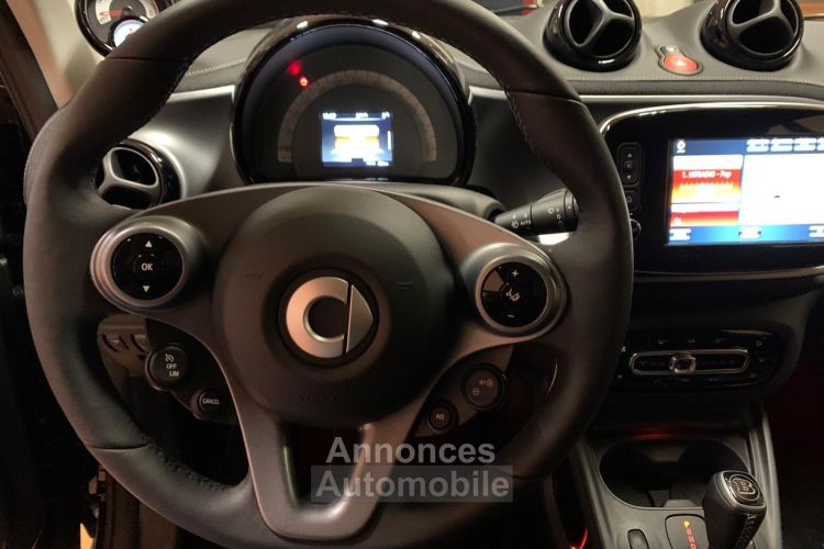 Smart Cabrio Smart ForTwo EQ CABRIO BRABUS STYLE NAVI 17 - <small></small> 21.000 € <small></small> - #9