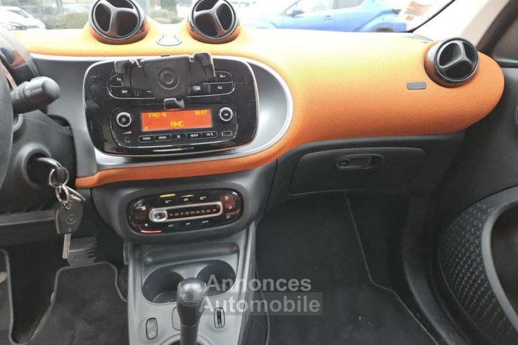 Smart Forfour 1.0 T 70 PASSION TWINAMIC BVA - <small></small> 9.990 € <small>TTC</small> - #9