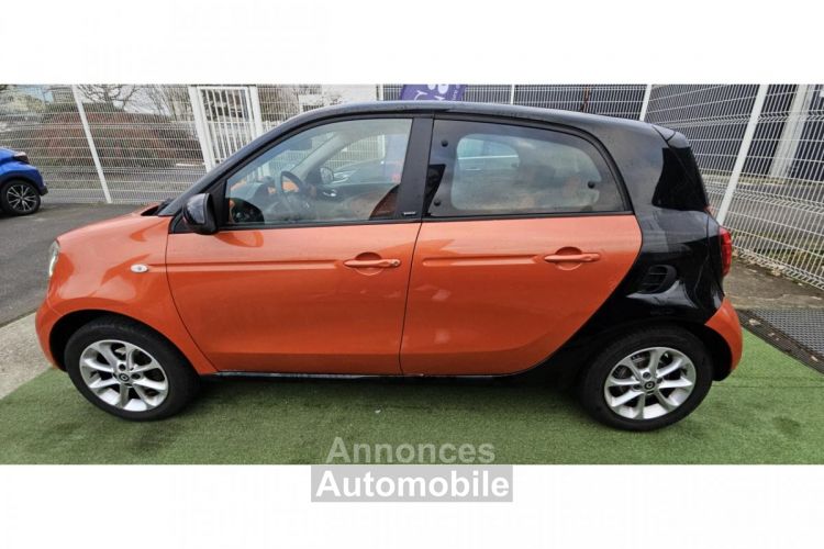 Smart Forfour 1.0 T 70 PASSION TWINAMIC BVA - <small></small> 9.990 € <small>TTC</small> - #12