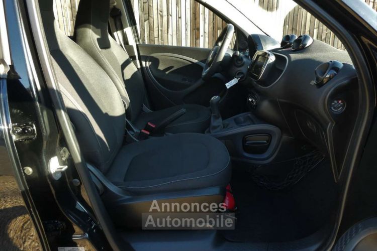 Smart Forfour 1.0i Passion CRUISE-MEDIA-TOMTOM-AIRCO-15-LED - <small></small> 7.990 € <small>TTC</small> - #8