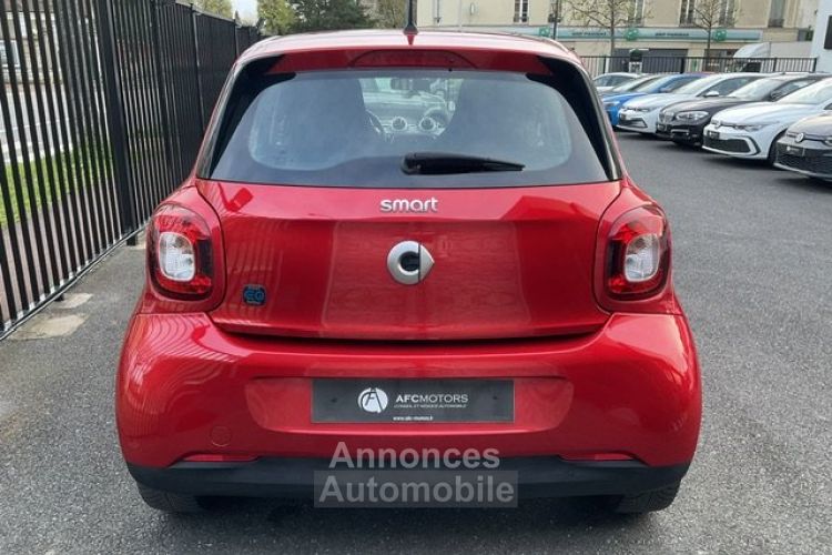 Smart Forfour EQ 82 ch Pure - <small></small> 11.990 € <small>TTC</small> - #4