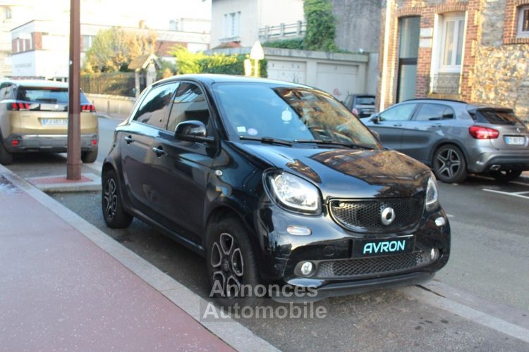 Smart Forfour II 0.9 90 PASSION TWINAMIC Toit Panoramique - <small></small> 11.990 € <small>TTC</small> - #19