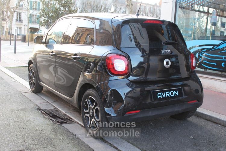 Smart Forfour II 0.9 90 PASSION TWINAMIC Toit Panoramique - <small></small> 11.990 € <small>TTC</small> - #21