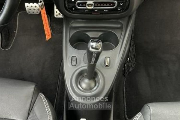 Smart Fortwo 0.9 T 90 BRABUS STYLE TWINAMIC BVA - <small></small> 17.490 € <small>TTC</small> - #14