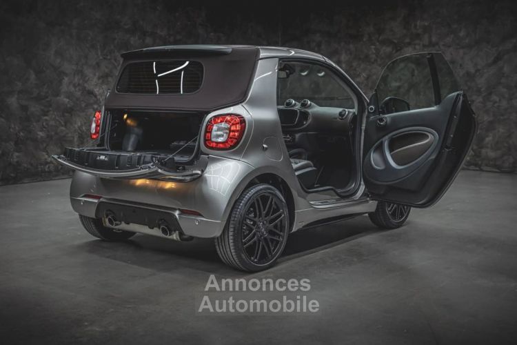 Smart Fortwo 2018 cabrio BRABUS 15th ANNIVERSARY/KM1933/NEU - <small></small> 57.777 € <small>TTC</small> - #8