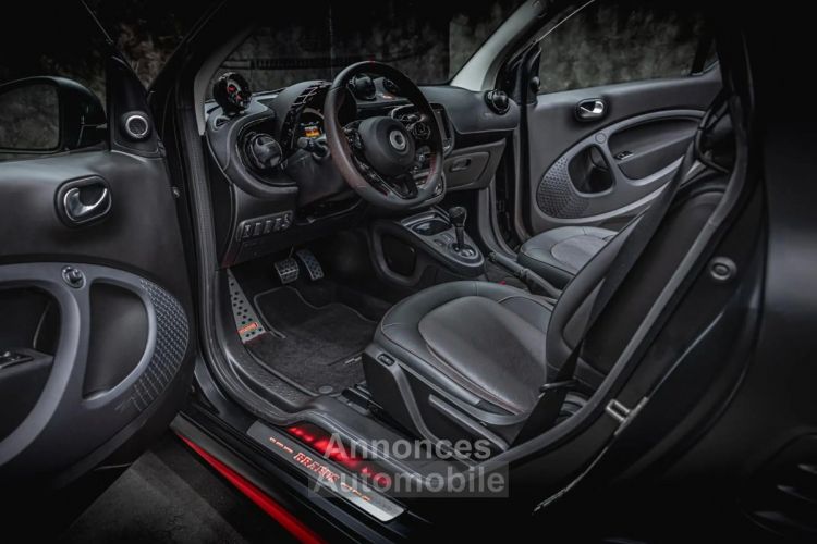 Smart Fortwo 2019 coupe BRABUS ULTIMATE STYLE: BLACK VELVET - <small></small> 58.888 € <small>TTC</small> - #24