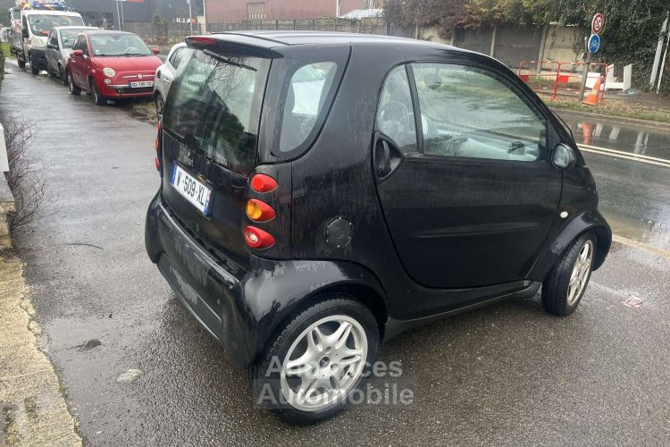 Smart Fortwo 50ch Pure AUTOMATIQUE - <small></small> 3.490 € <small>TTC</small> - #4