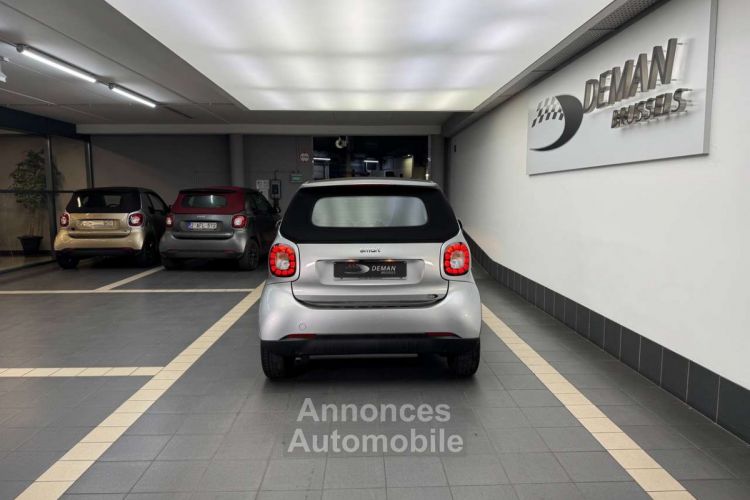 Smart Fortwo Cabrio Prime Auto 71Ch - <small></small> 16.500 € <small>TTC</small> - #4