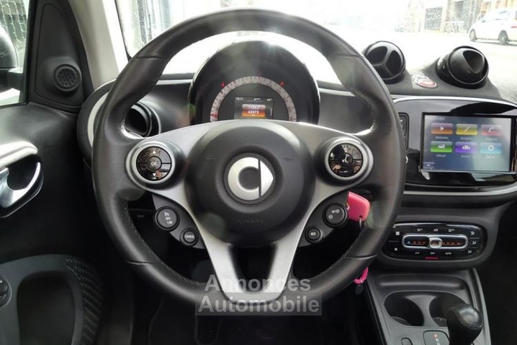 Smart Fortwo CABRIOLET 1.0 T 70 PASSION TWINAMIC BVA ENTRETIEN À JOUR - <small></small> 9.480 € <small>TTC</small> - #15