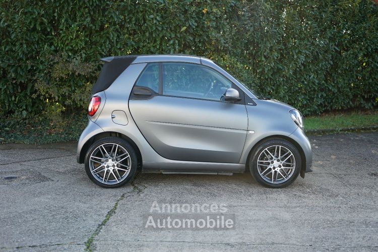 Smart Fortwo Cabriolet BRABUS 109 Ch Twinamic - 1ère Main Française - 488 €/mois - Garantie 12 Mois - <small></small> 23.900 € <small>TTC</small> - #6