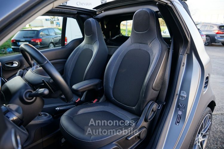 Smart Fortwo Cabriolet BRABUS 109 Ch Twinamic - 1ère Main Française - 488 €/mois - Garantie Possible Jusqu'à 48 Mois - <small></small> 22.950 € <small>TTC</small> - #19