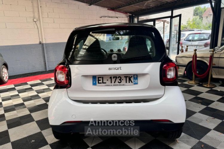 Smart Fortwo COUPE 61CH PURE - <small></small> 6.990 € <small>TTC</small> - #6