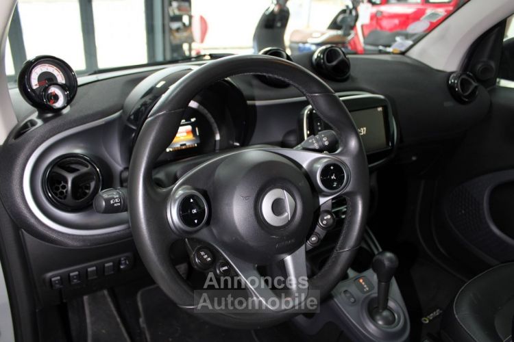 Smart Fortwo COUPE 90CH PRIME TWINAMIC - <small></small> 12.990 € <small>TTC</small> - #12