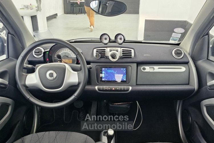 Smart Fortwo PASSION SOFTOUCH 1.0 84 CAR PLAY TOIT PANORAMIQUE CLIMATISATION DIRECTION ASSITEE ESP - <small></small> 5.490 € <small>TTC</small> - #5