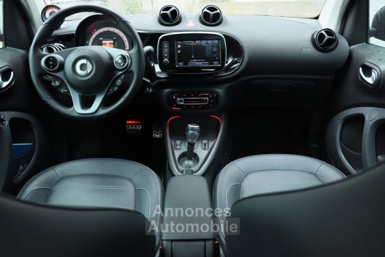 Smart Fortwo Ph2 EQ 81 Prime Brabus BVA (Toit Pano,Caméra,Sièges Chauffants) - <small></small> 16.990 € <small>TTC</small> - #9