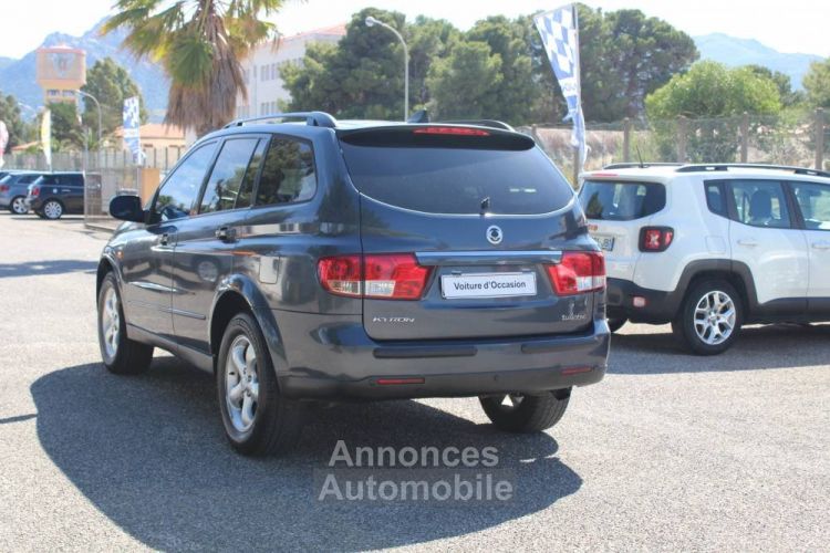 SSangyong Kyron 4X4 270 XDI 165CV BVA SEQ PACK SPORT/LUXE 5PT 09/2010 ETAT PARFAIT GTIE 6 MOIS MOT/BTE/PONT - <small></small> 11.990 € <small>TTC</small> - #54