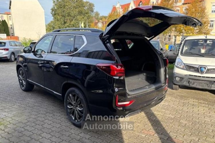 SSangyong Rexton 2024 BLACKLINE 2.2D AT 4x4+3.5t AHK+5JGARANTIE - <small></small> 52.745 € <small></small> - #3