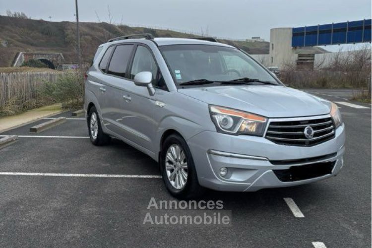 SSangyong Rodius 2.0 XDI - <small></small> 9.290 € <small>TTC</small> - #1