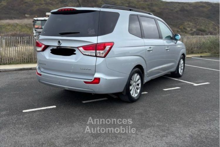 SSangyong Rodius 2.0 XDI - <small></small> 9.290 € <small>TTC</small> - #2