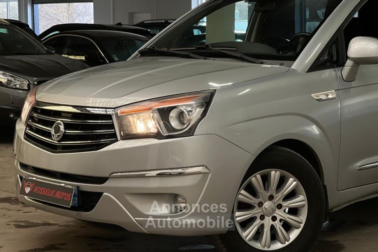 SSangyong Rodius 200 E-XDI 2.0 155CH 4WD 7PL - <small></small> 13.999 € <small>TTC</small> - #16