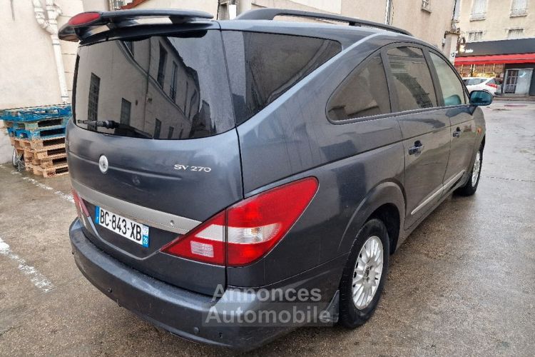 SSangyong Rodius xdi sv 270 4wd automatique 7 places - <small></small> 5.450 € <small>TTC</small> - #3