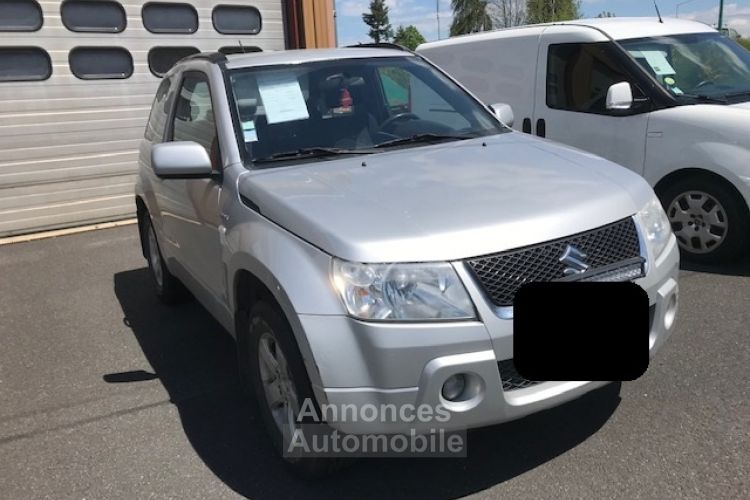 Suzuki Grand Vitara 1.9D 130CH - <small></small> 10.490 € <small>TTC</small> - #3