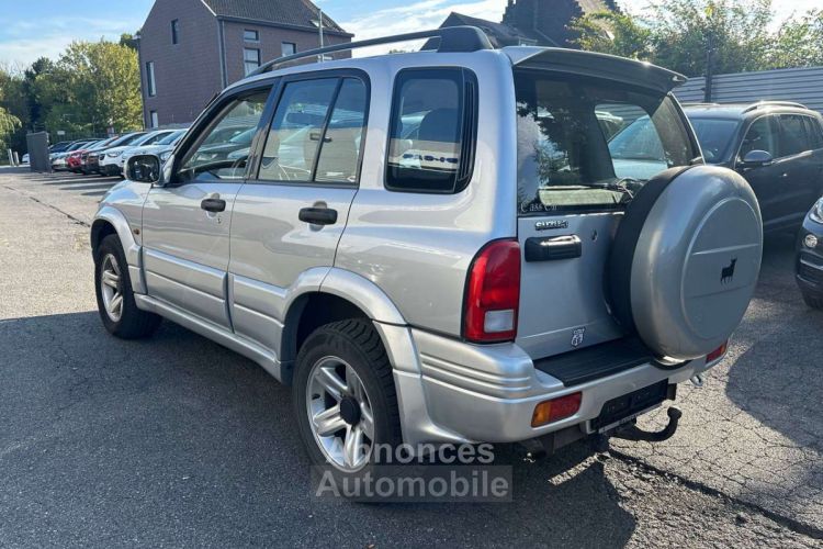 Suzuki Grand Vitara 2.0 TDi JLXS AUTOMATIQUE + Airco - <small></small> 6.990 € <small>TTC</small> - #4