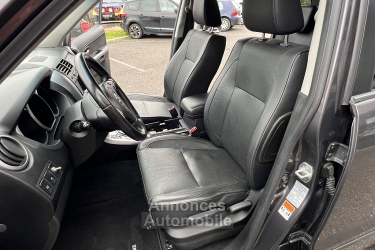 Suzuki Grand Vitara 2.4 L VVT 169 CV 5 Portes Boite Auto - <small></small> 17.500 € <small></small> - #16