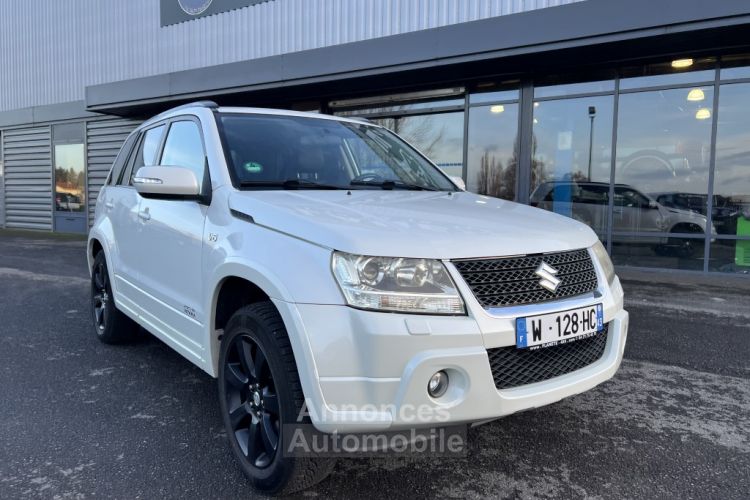 Suzuki Grand Vitara 3.2 L V6 233 CV Luxe - <small></small> 20.700 € <small></small> - #2