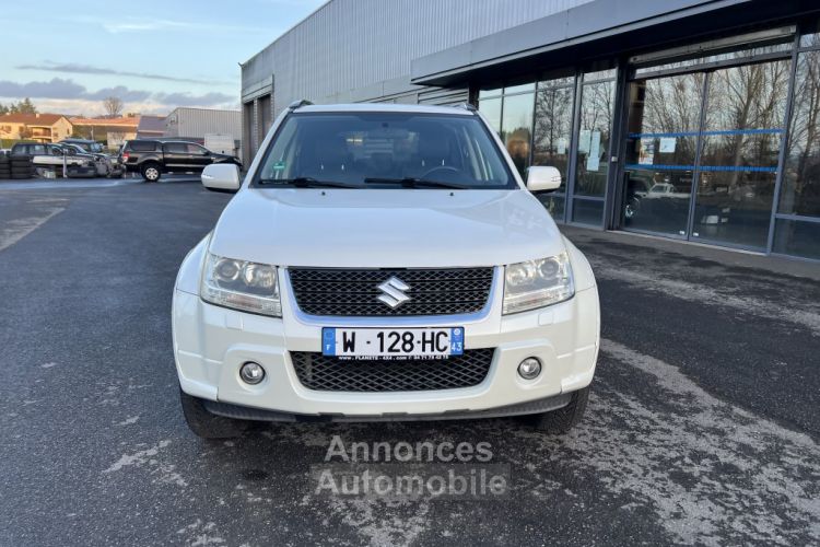 Suzuki Grand Vitara 3.2 L V6 233 CV Luxe - <small></small> 20.700 € <small></small> - #3