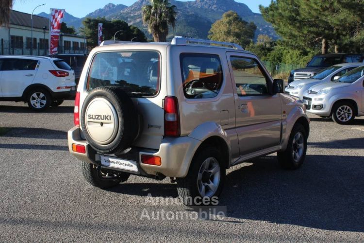 Suzuki Jimny 1.5L DDIS 86CV BTE 5VT PACK SPORT/Série SPECIAL 2006 89052 KM D’ORIGINE ÉTAT PARFAIT GTIE - <small></small> 14.900 € <small>TTC</small> - #58