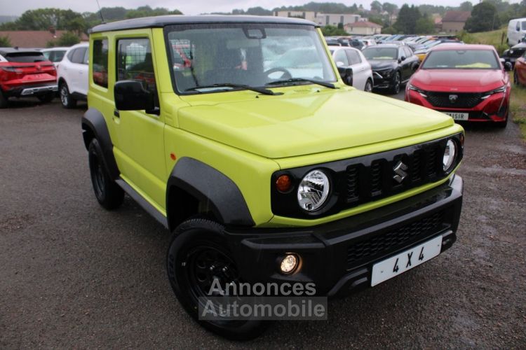 Suzuki Jimny III VVT 102 CV PRIVILEGE ESSENCE 4X4 CLIM RÉGULATEUR USB BLUETOOTH TVA=22492 E HT - <small></small> 26.990 € <small>TTC</small> - #1