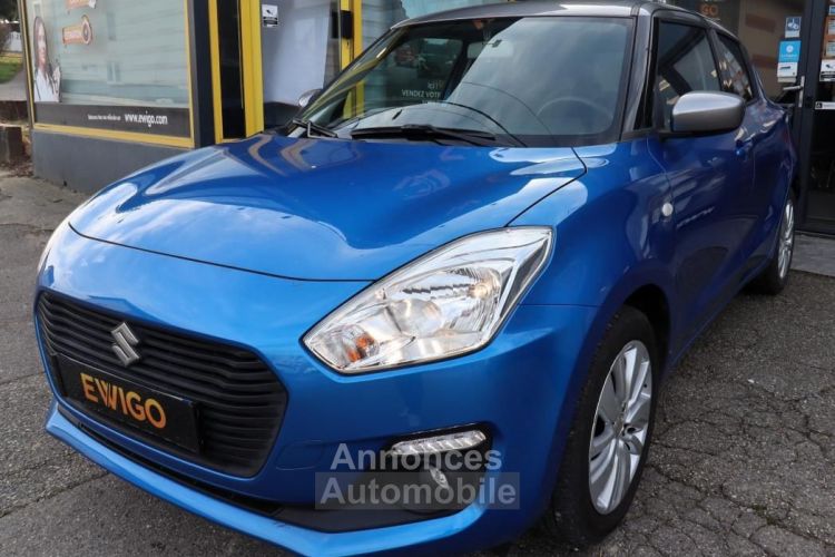 Suzuki Swift 1.2 DUALJET 90CH PRIVILEGE + CARPLAY SIEGES AV CHAUFFANTS CAMERA RECUL - <small></small> 9.989 € <small>TTC</small> - #2