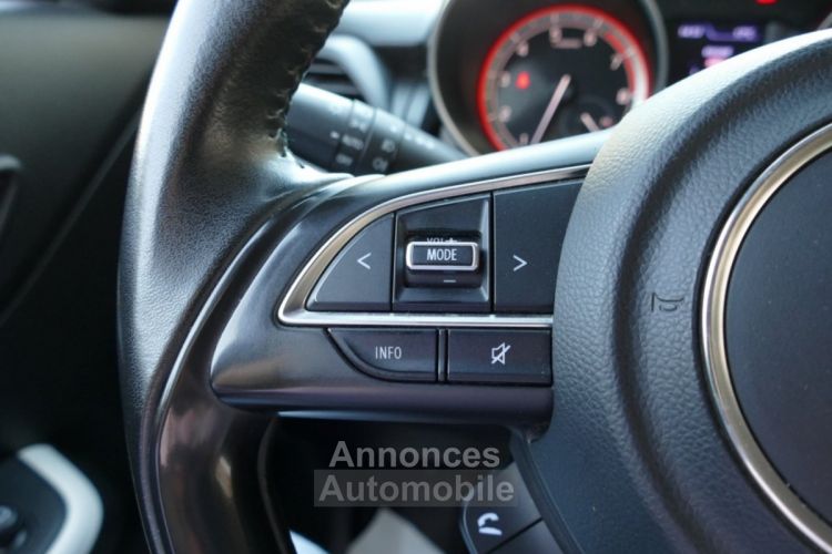 Suzuki Swift 1.2 DUALJET HYBRID 83 Ch BVA CARPLAY - <small></small> 13.990 € <small>TTC</small> - #21