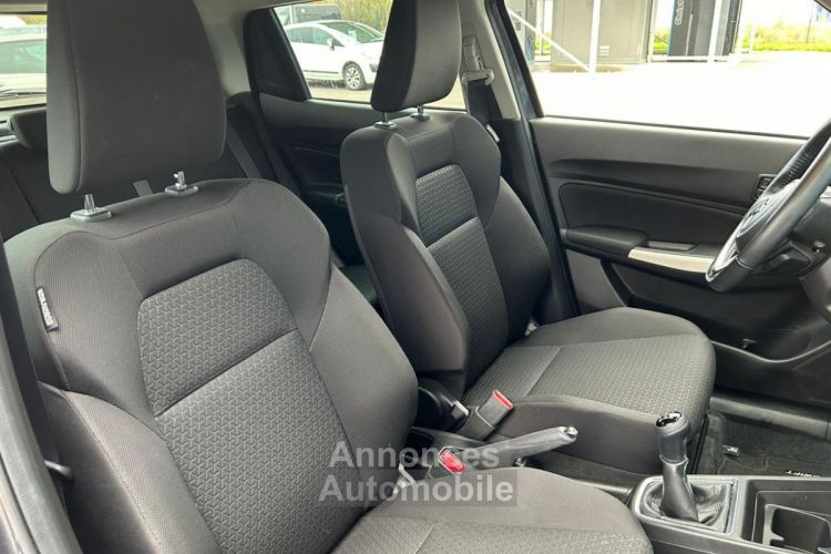 Suzuki Swift 1.2 Dualjet Hybrid 83CH Privilège - SIEGES AV CHAUFFANTS / CARPLAY - <small></small> 14.390 € <small>TTC</small> - #8