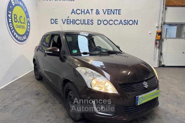 Suzuki Swift 1.2 VVT 94CH PACK 4X4 5P - <small></small> 9.990 € <small>TTC</small> - #2