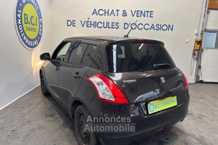 Suzuki Swift 1.2 VVT 94CH PACK 4X4 5P - <small></small> 9.990 € <small>TTC</small> - #4