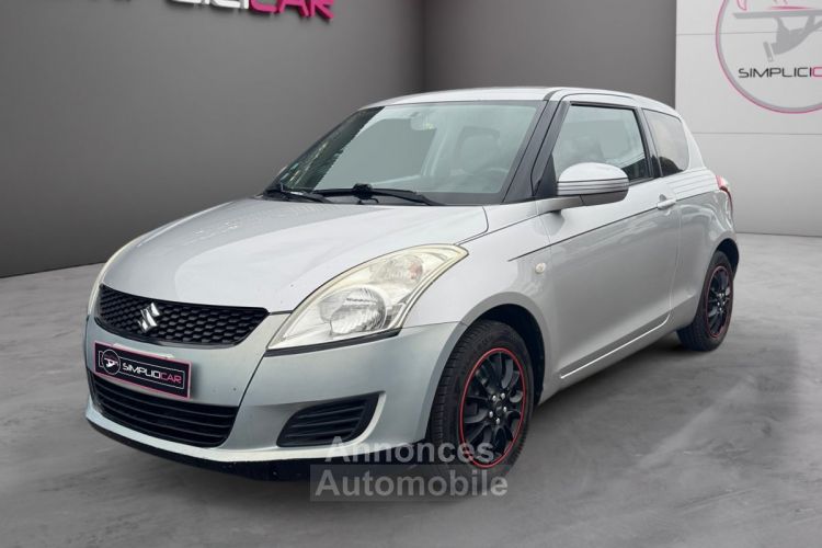 Suzuki Swift 1.2 VVT GL / 2ème main / Garantie 12 mois - <small></small> 3.490 € <small>TTC</small> - #3