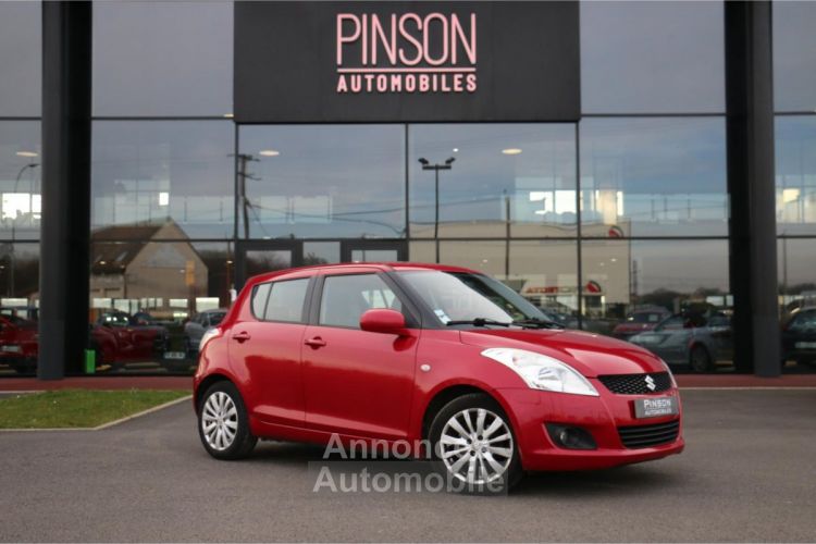 Suzuki Swift 1.2i VVT BERLINE GLX PHASE 1 - <small></small> 8.390 € <small>TTC</small> - #1