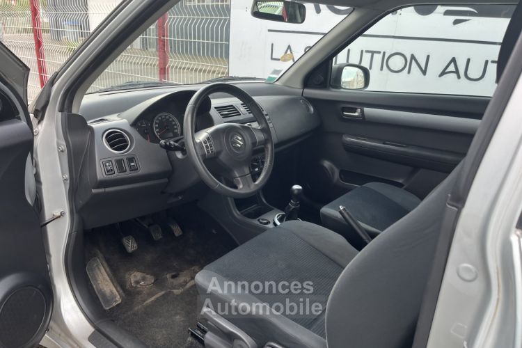 Suzuki Swift 1.3 DDIS - <small></small> 3.490 € <small>TTC</small> - #9