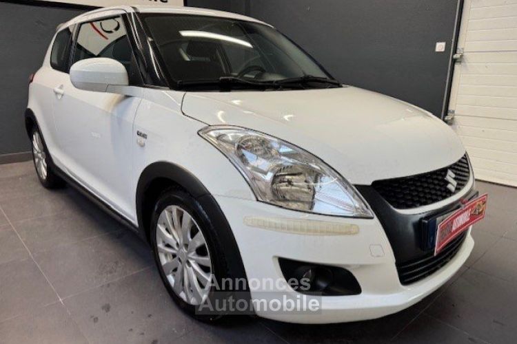 Suzuki Swift 1.3 DDIS GLX - <small></small> 7.900 € <small>TTC</small> - #2