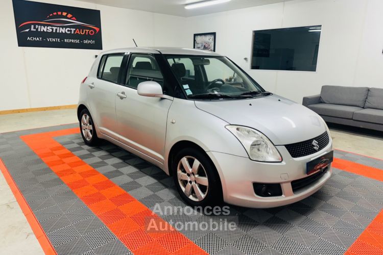 Suzuki Swift 1.3 VVT 92 ch - <small></small> 5.490 € <small>TTC</small> - #1