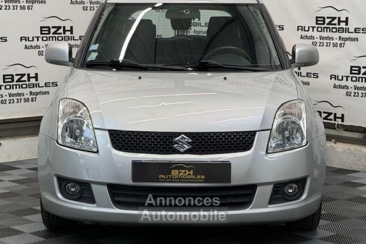 Suzuki Swift 1.3 VVT GLX 5P - <small></small> 6.990 € <small>TTC</small> - #2