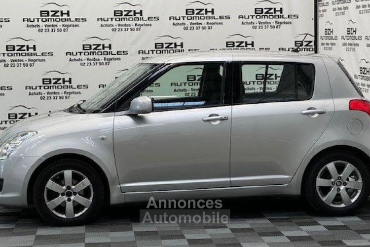 Suzuki Swift 1.3 VVT GLX 5P - <small></small> 6.990 € <small>TTC</small> - #4