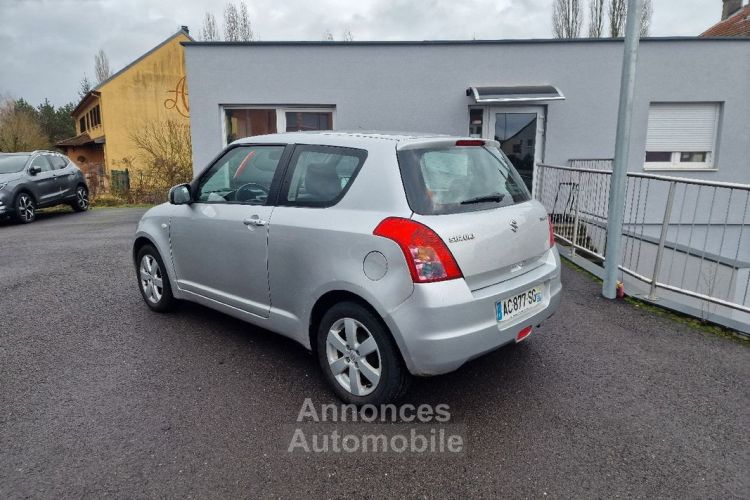 Suzuki Swift 1.3 VVT-I 100cv - <small></small> 3.990 € <small>TTC</small> - #2